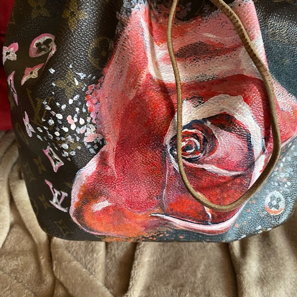 Custom painted Authentic Louis Vuitton Bucket Bag - Picture 2 of 16